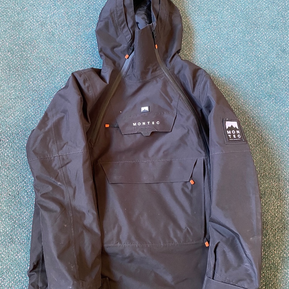 Montec Women’s Ski Jacket Size Medium
